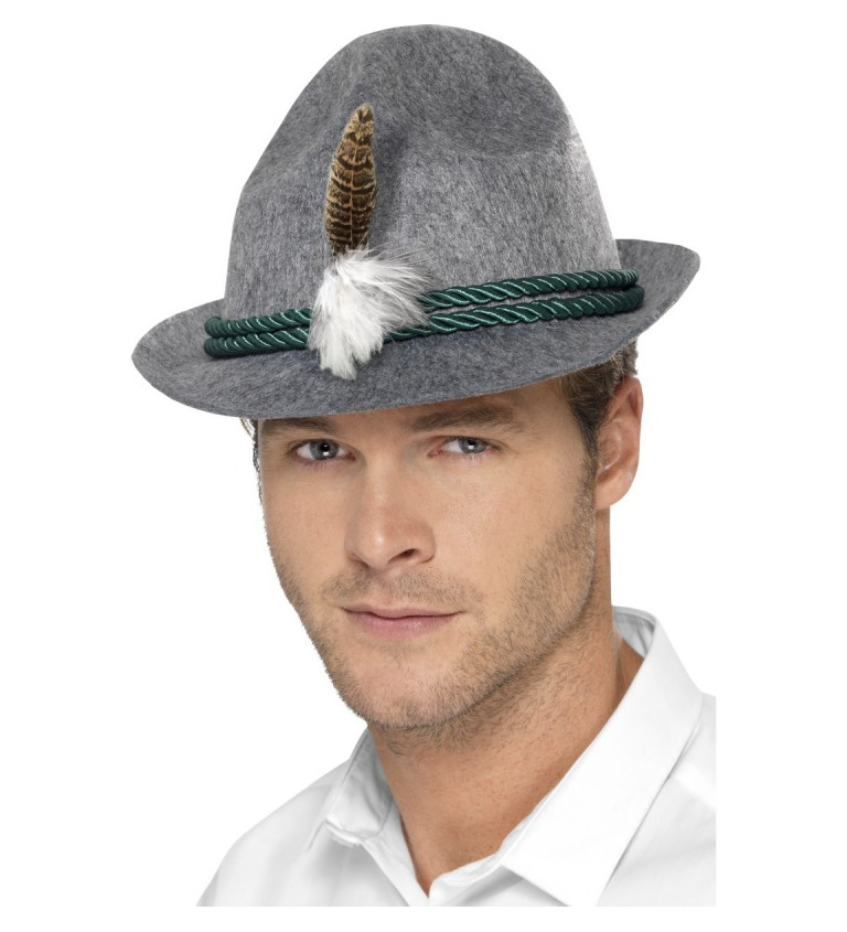 Bavorský klobouk s perem